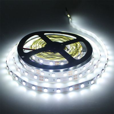 240 LED / M SMD 3528 LED Strip Light DC12V انعطاف پذیر برای روشنایی تزئینی